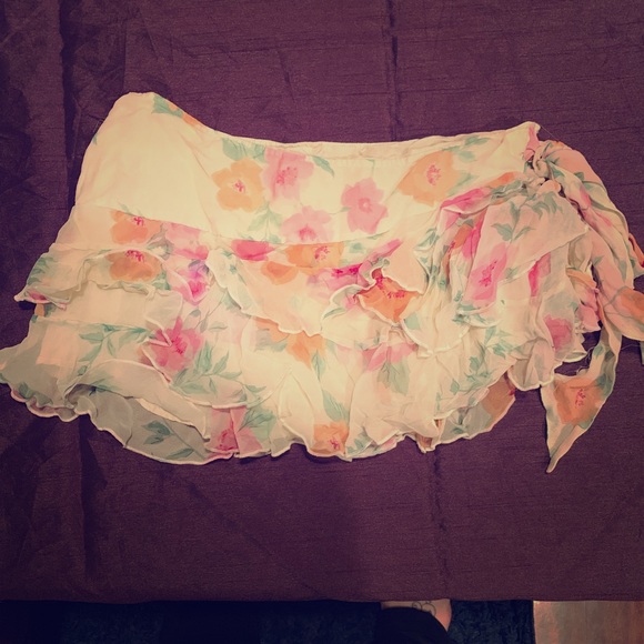 Abercrombie & Fitch Dresses & Skirts - ❤️Abercrombie And Fitch Skirt Size 00 ❤️
